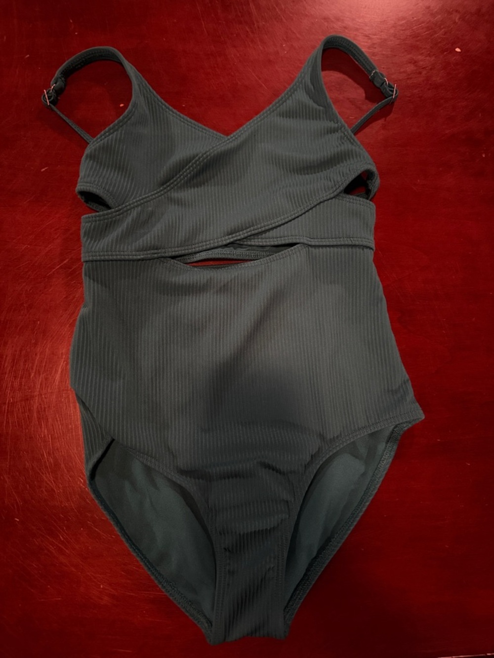NWOT Sz. 9/10 Girls Abercrombie & Fitch Team One-Piece Swimsuit with cutout